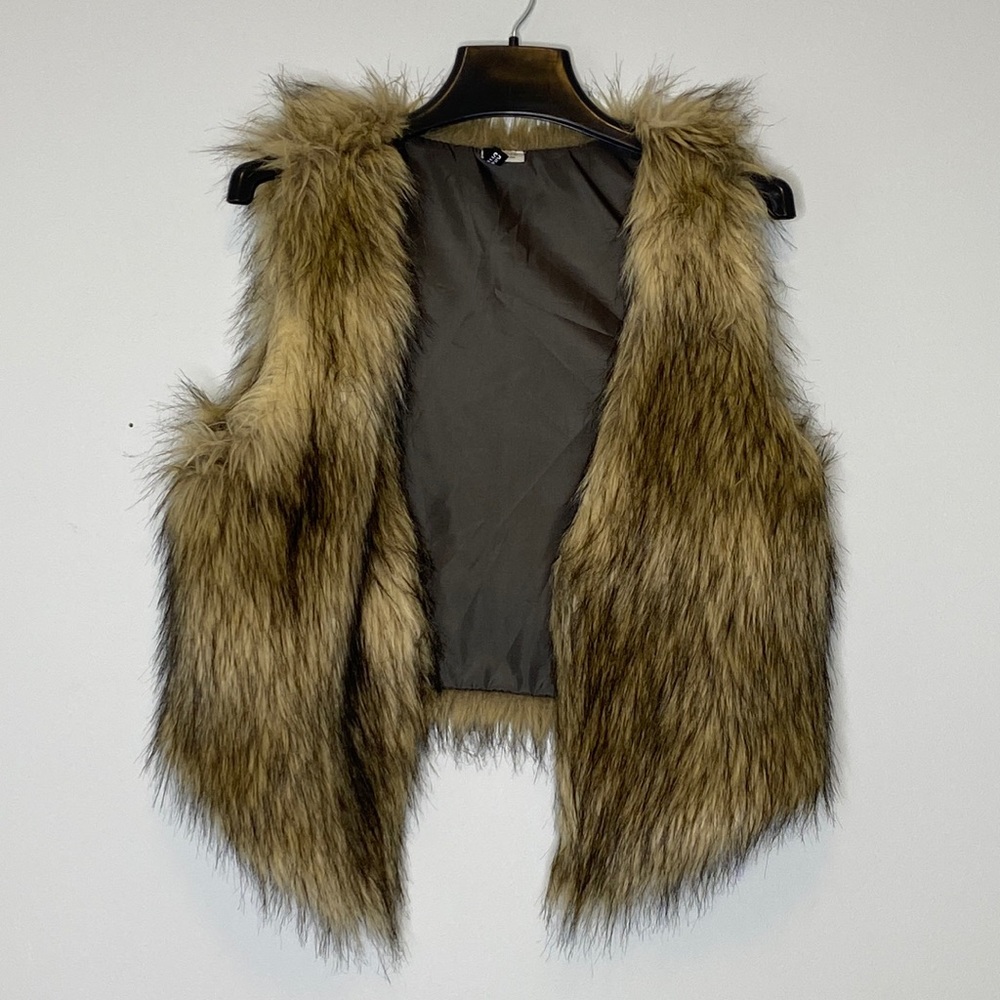 Faux fur vest